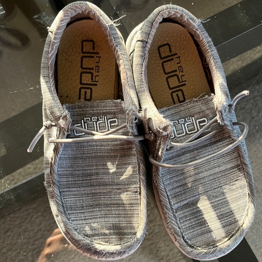Toddler used slip ons